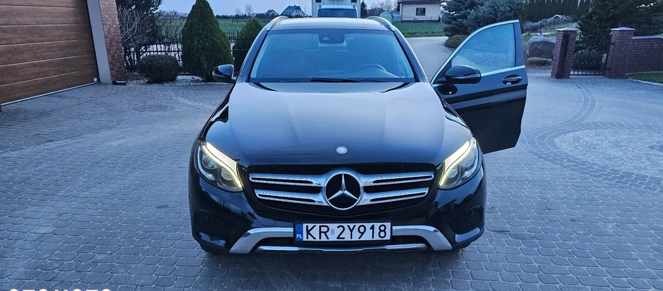 Mercedes-Benz GLC cena 110000 przebieg: 259000, rok produkcji 2017 z Sędziszów Małopolski małe 29